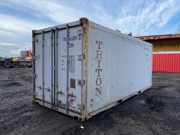 Used 20 ft Refrigerated Storage and Shipping Container