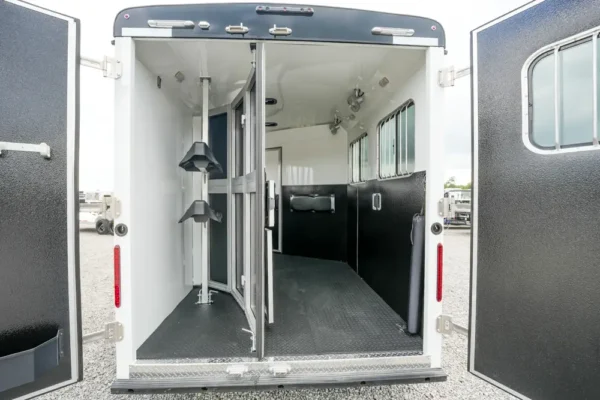 New 2027 BISON COACH RG7208 Horse Trailer Living Quarters