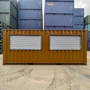 485339812_9532028720224358_6795484217685476508_n.jpg 20ft Converted Shipping Container Bar – Walk-In Cooler Included