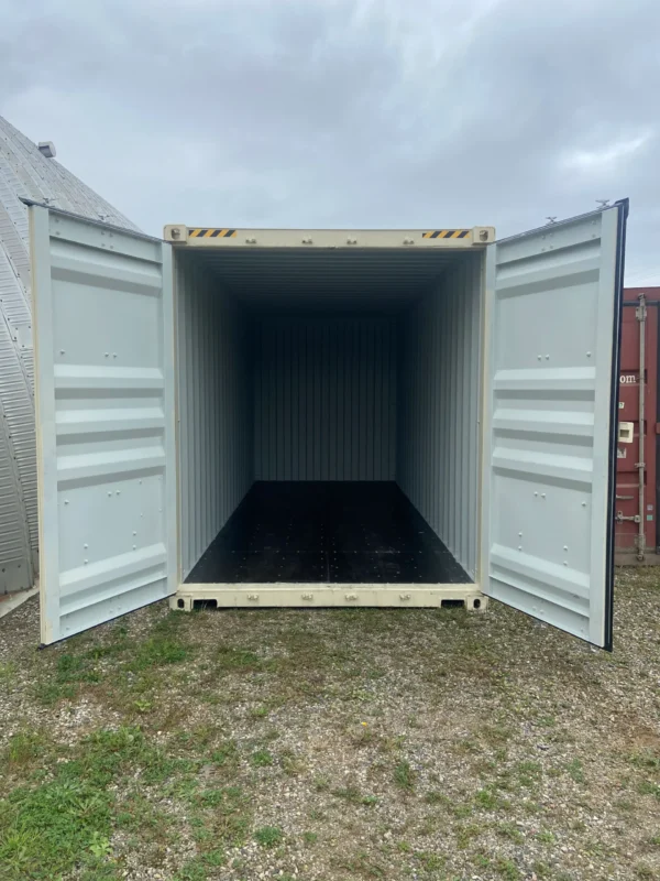 20ft High Cube One-Trip Shipping Container | Like New | 9'6″ High | Wind & Water Resistant