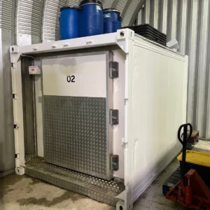 s-l1600-27-3.webp 10ft Govi Refrigerated Shipping Container – Fridge & Freezer Unit