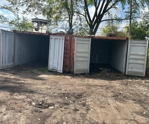 20 ft Preowned Weathering Steel Container with Plywood Floor